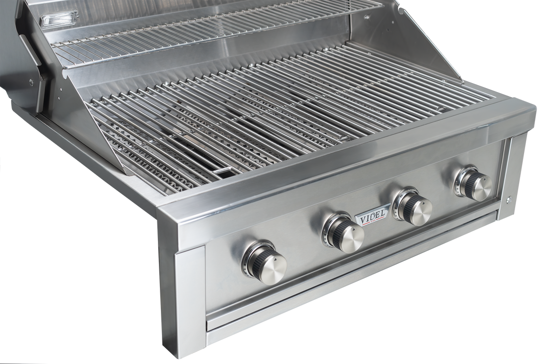 Also available with Gran Fuego 4-Burner - interior grates